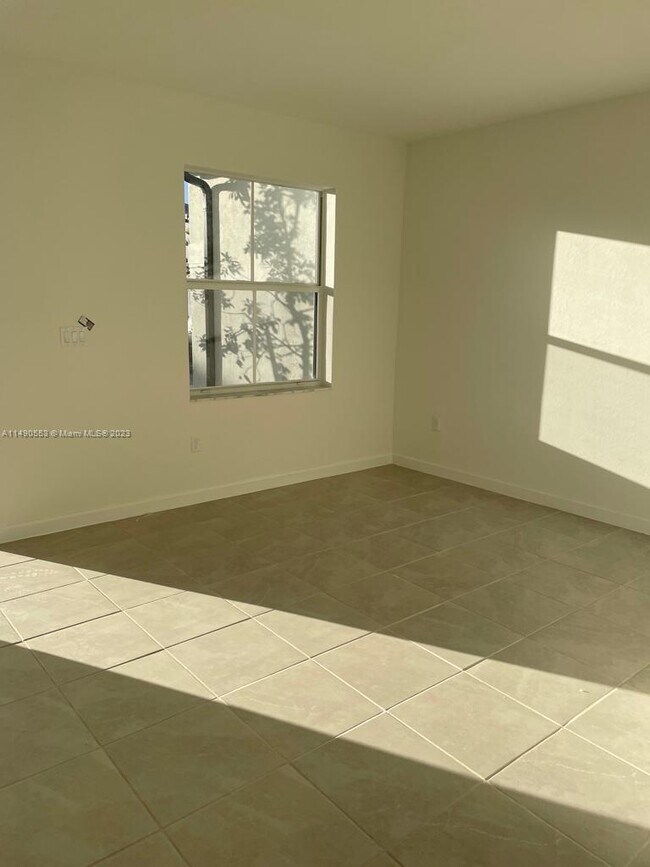 29209 SW 162nd Ct, Homestead, FL 33033 - photo 7