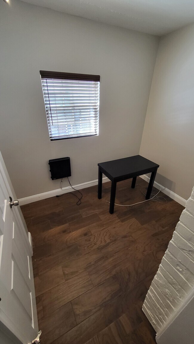 1231 Penn St NE unit 4, Washington, DC 20002 - photo 5