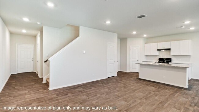 5828 Bailey Downs, San Antonio, TX 78245 - photo 6