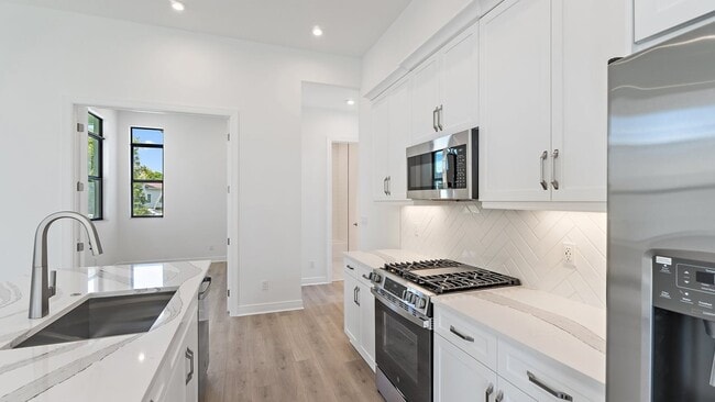 308 SE Via Sangro, Port St. Lucie, FL 34952 - photo 3