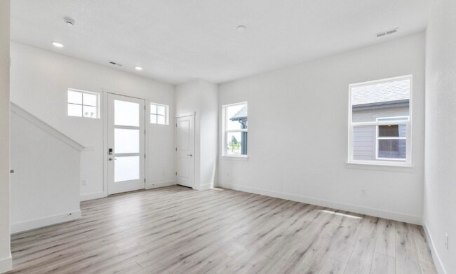 5081 Mckinnon Ct, Timnath, CO 80547 - photo 5