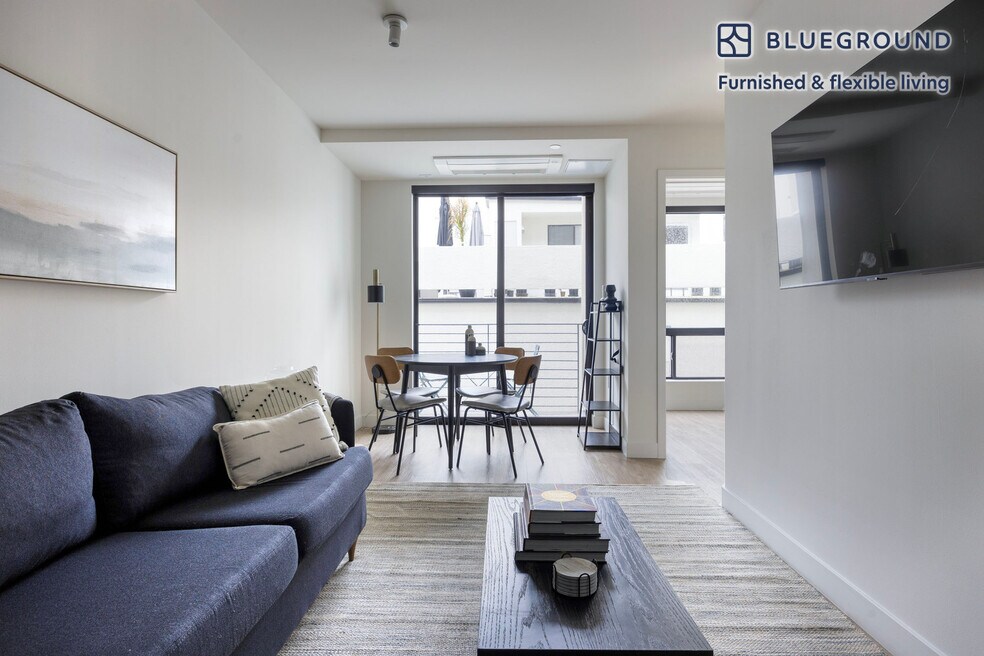 3667 Keystone Ave unit FL3-ID1189, Los Angeles, CA 90034 - photo 1