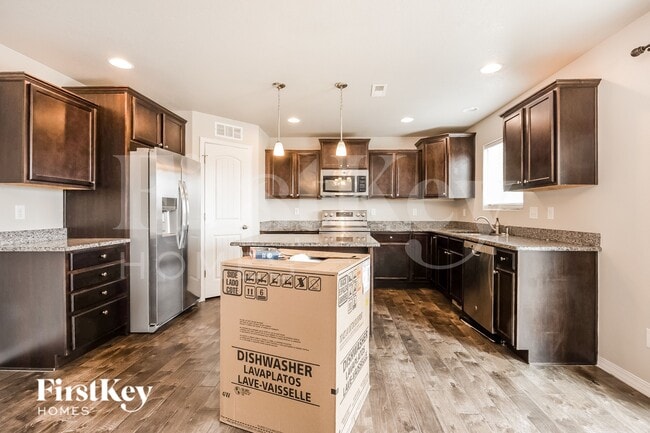 8517 Admiral Way, Colorado Springs, CO 80908 - photo 4