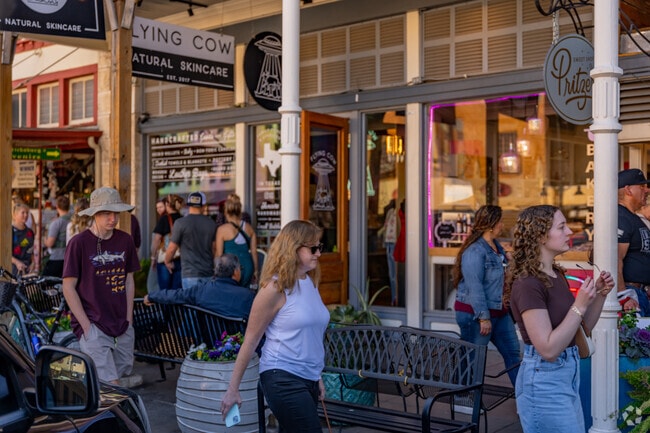 Walking is the best way to take in all that Fredericksburg has to offer.