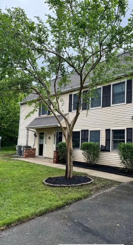 108 Willow Turn, Mount Laurel Township, NJ 08054
