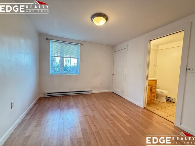 43 May St unit 2, Cambridge, MA 02138 - photo 4