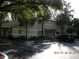 350 Palm Cir W Unit 105, Pembroke Pines, FL 33025