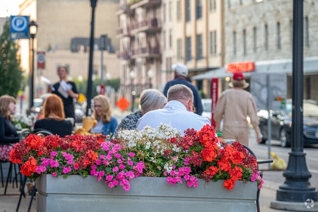 The patio at Kindee is a great spot for Thai food near the Guthrie Theatre in Downtown East.
