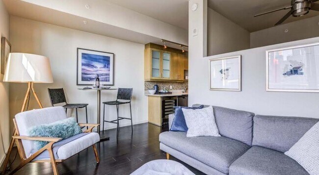 Via 6, Seattle, WA 98121 - photo 5