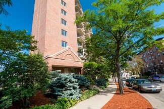 700 Douglas Ave, Minneapolis, MN 55403