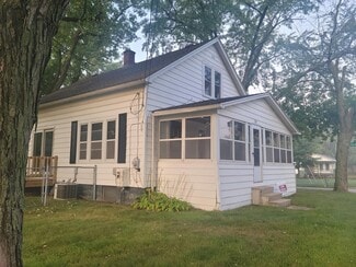 513 W Centre Ave, Portage, MI 49024