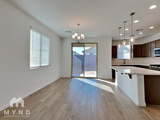 9967 W Whitton Ave, Avondale, AZ 85392 - photo 4