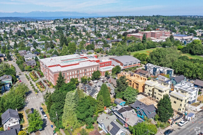 Hamilton International Middle School.