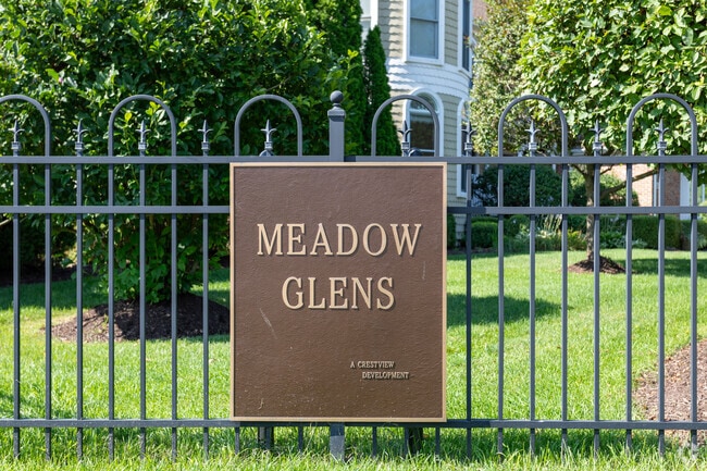 Meadow Glens grants suburban living with access to picturesque public parks and quaint eateries.