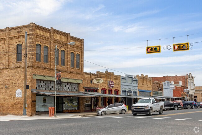 Elgin was originally a small farming communioty that became the 