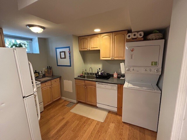 37 Moraine St unit 37 Moraine St, Belmont, MA 02478 - photo 7