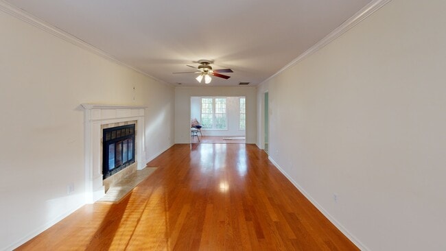 318 Buccaneer Rd, Wilmington, NC 28409 - photo 2