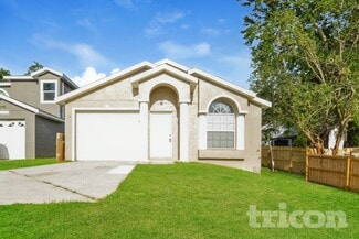 1289 E Cleveland Ave, Apopka, FL 32703