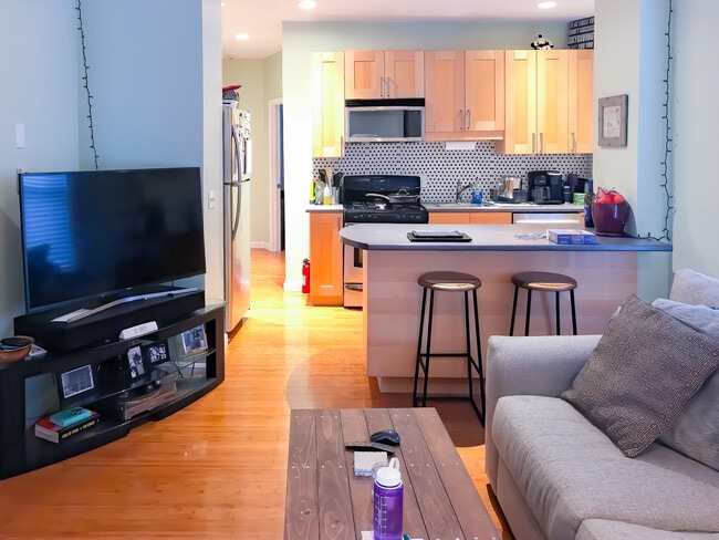 12 Montfern Ave unit 2R, Brighton, MA 02135 - photo 2