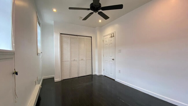 2111 S 15th St, Philadelphia, PA 19145 - photo 5