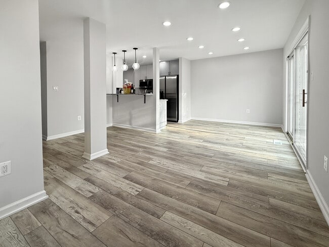 1344 Barnaby Terrace SE, Washington, DC 20032 - photo 5