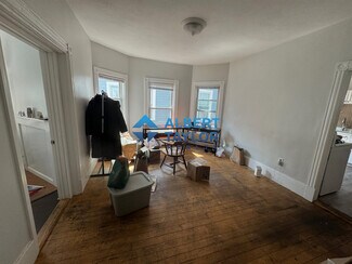 22 Royal St Unit 2, Boston, MA 02134