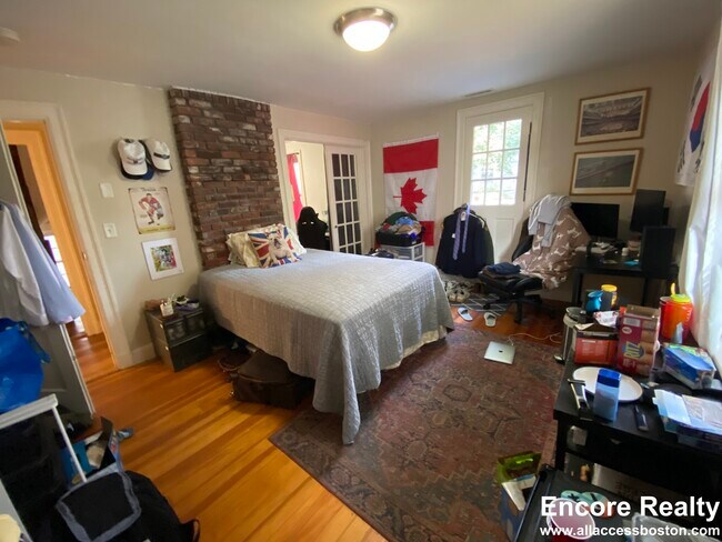 1860 Commonwealth Ave, Boston, MA 02135 - photo 7