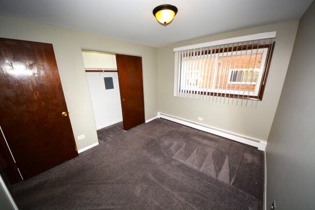 9422 S 78th Ct unit 2S, Hickory Hills, IL 60457 - photo 7