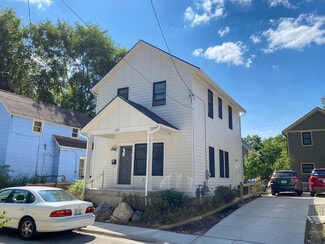 341 Robey Place SE, Grand Rapids, MI 49506