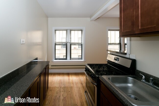 2844 N Orchard St unit A09C, Chicago, IL 60657 - photo 4
