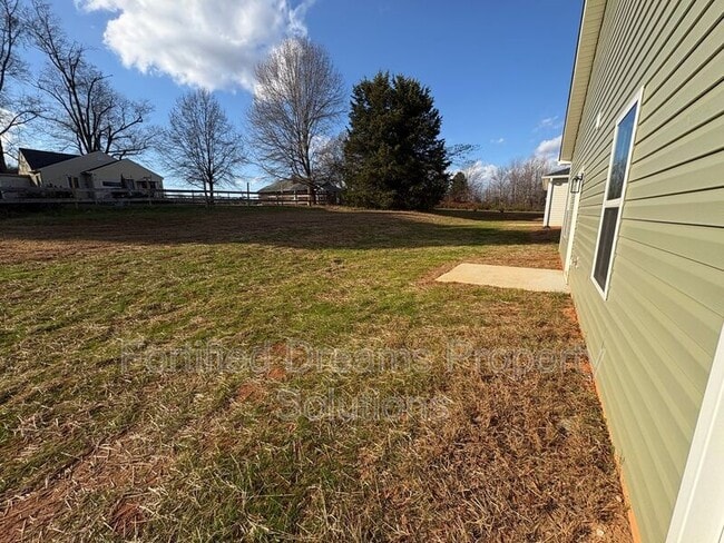 3121 Chapel St, Walkertown, NC 27051 - photo 3