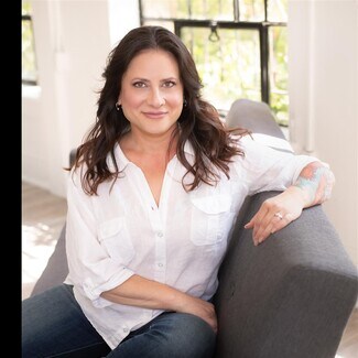 Beverly Oved