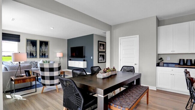 4226 Bumps End Dr, Indianapolis, IN 46239 - photo 7