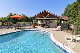 305 Stonewall Jackson Dr, Elizabethton, TN 37643