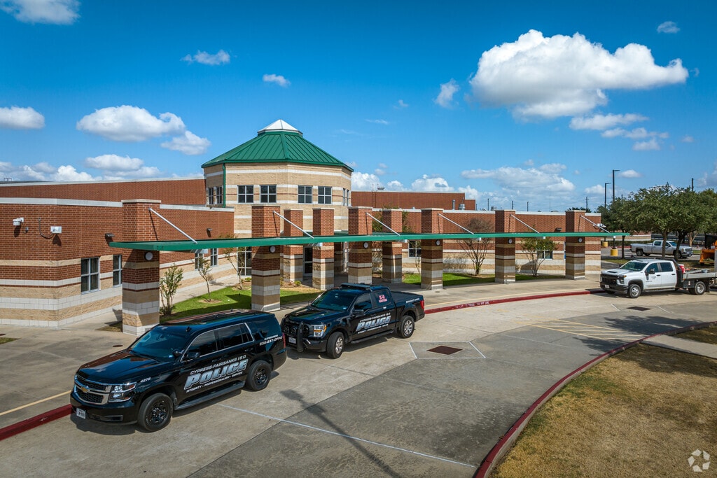 Andre Middle School n Houston iis a diverse school, with students from over 40 countries.