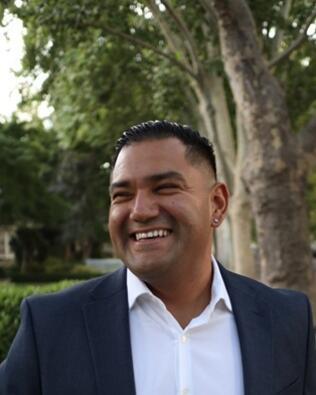 Walter Anaya