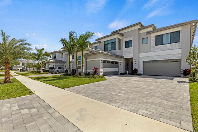 12884 Wingspan Ct, Palm Beach Gardens, FL 33412 - photo 3