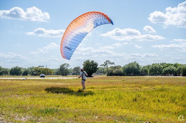 Boggy Creek residents enjoy a variety of activities, including kite surfing.
