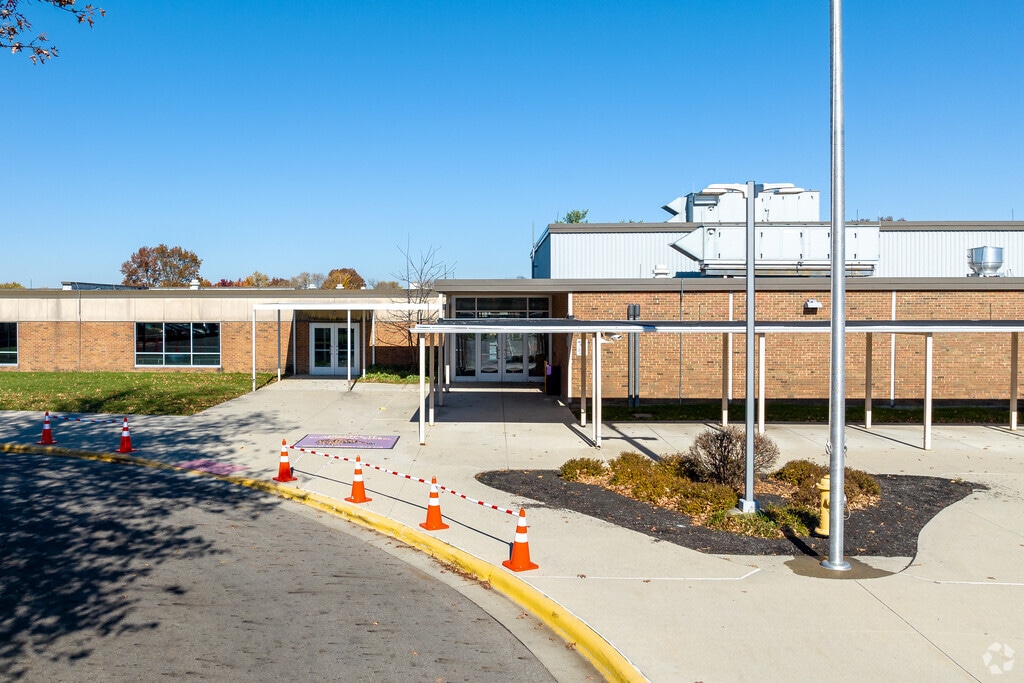 Herbert Mills Elementary School is located in Reynoldsburg, Ohio.
