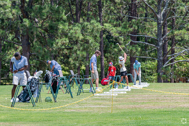 Jackson Springs golfers have numerous ranges and courses nearby to practice.