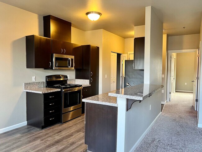 Encore Apartments – Modern Living in South Salem!, Salem, OR 97306 - photo 3
