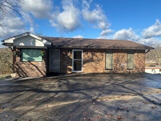 2643 Lake City Hwy, Clinton, TN 37716