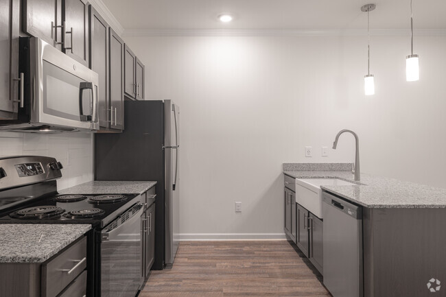 1BR, 1BA - 824SF - Kitchen