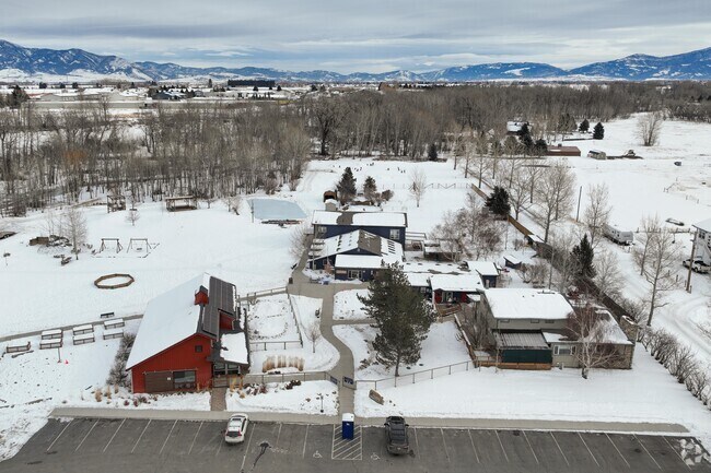 Middle Creek Montessori offers excellent education for students in Belgrade.