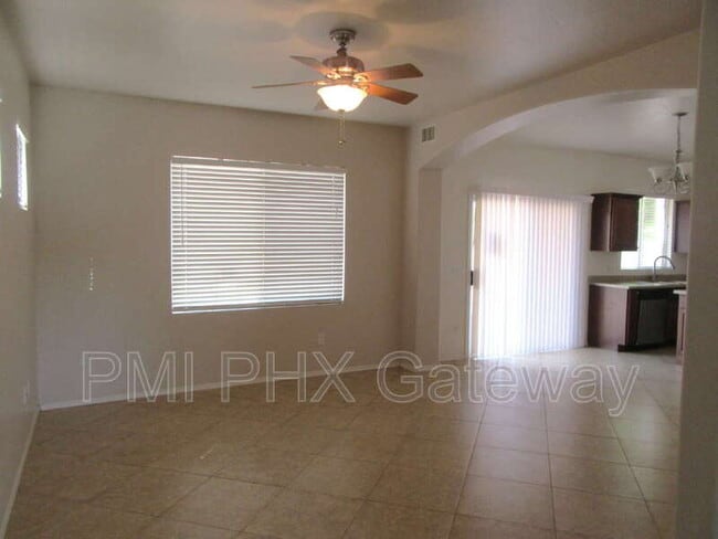 2619 E Shannon St, Gilbert, AZ 85295 - photo 3