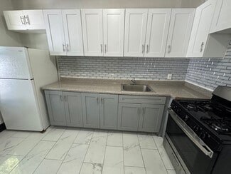 45 Treacy Ave, Newark, NJ 07108