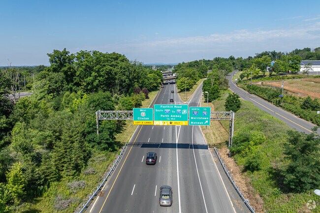 Commuting is easy in Bradley Gardens due to the intersections of I-287, Routes 202, 206 and 22