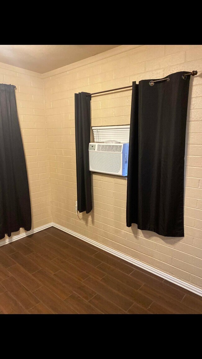 236 N Saguaro Dr unit 4, Apache Junction, AZ 85120 - photo 4