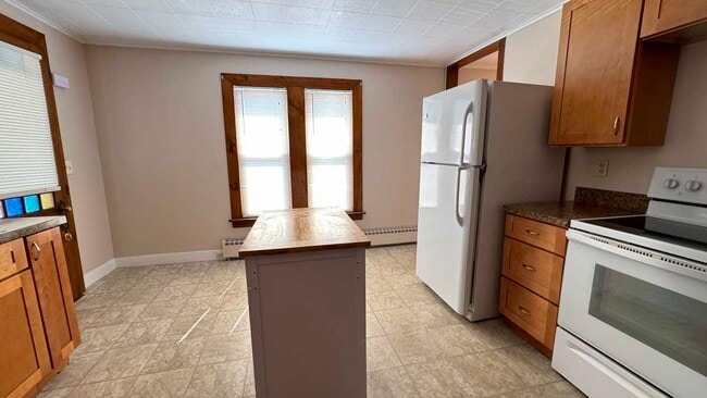 9 Couture Rd, Southampton, MA 01073 - photo 3