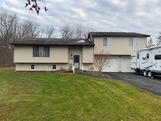 6105 Dacola Shores Rd Unit Front main unit of two fa, Conesus, NY 14435